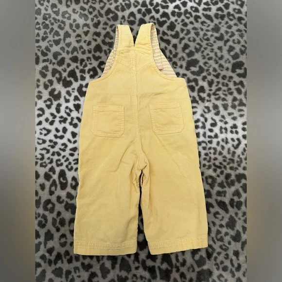 Gymboree Corduroy Overalls in Yellow Size 6-12 months - Picture 9 of 15